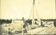 Jäätunud praam Naissaare sadamas 1928.a. detsembris